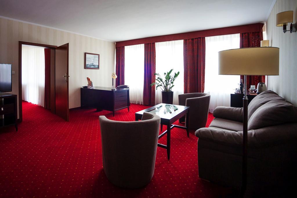 Hotel Lidia Spa & Wellness Darlowko Εξωτερικό φωτογραφία